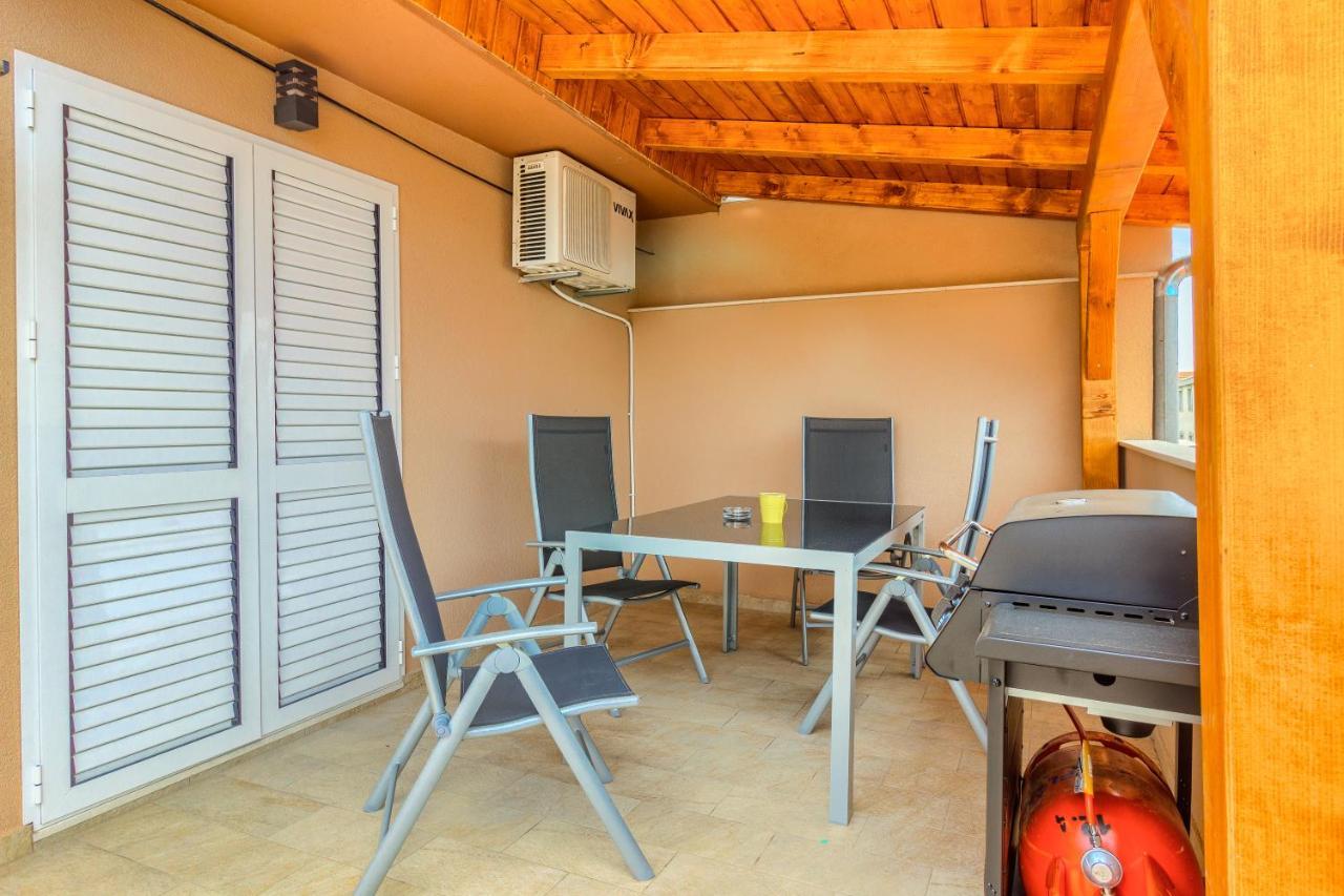 Apartmani Rialto Kakma Exterior foto